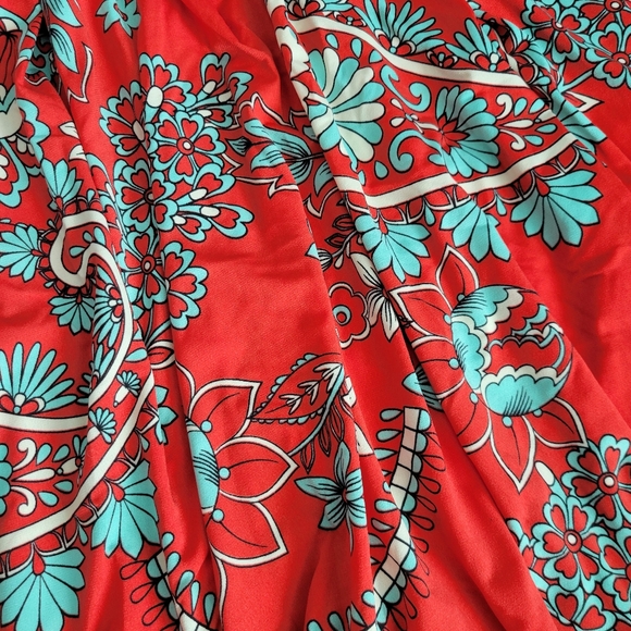 Lularoe Madison skirt NWT - Picture 2 of 3